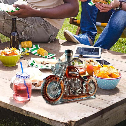 בקבוק יין מזכוכית לאופנוע יצירתי